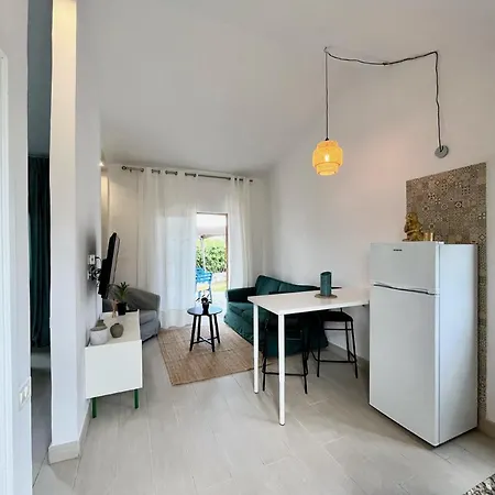 Xookoob Tropical Retreat 度假居 *